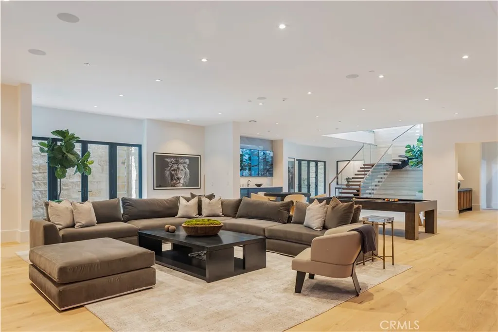 24105 Hidden Ridge Road, Hidden Hills, California 91302 home-pic-40