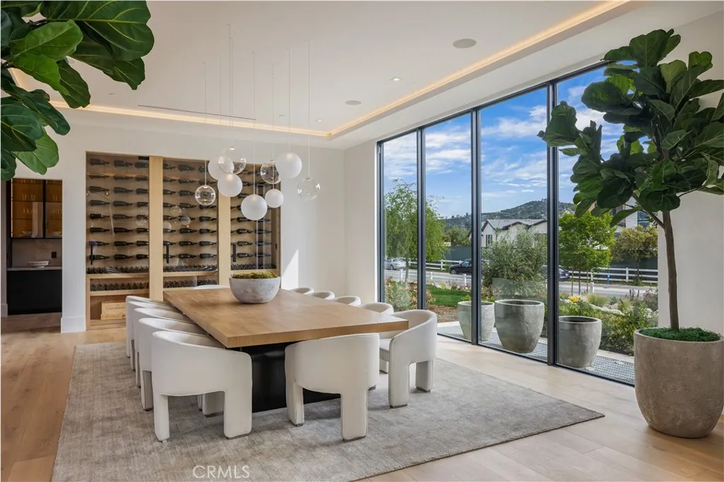 24105 Hidden Ridge Road, Hidden Hills, California 91302 home-pic-8