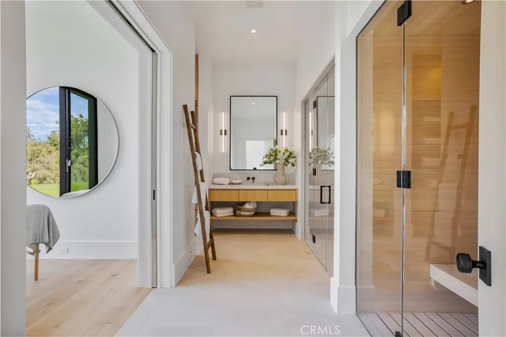 24105 Hidden Ridge Road, Hidden Hills, California 91302 home-pic-29