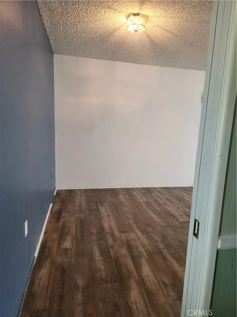 28055 Grosse Point, Menifee, California 92586 home-pic-17
