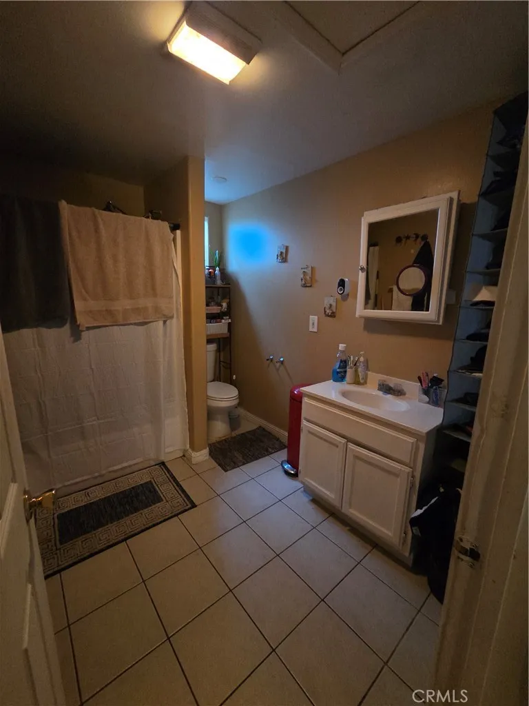 6605 West, Inglewood, California 90302 home-pic-17