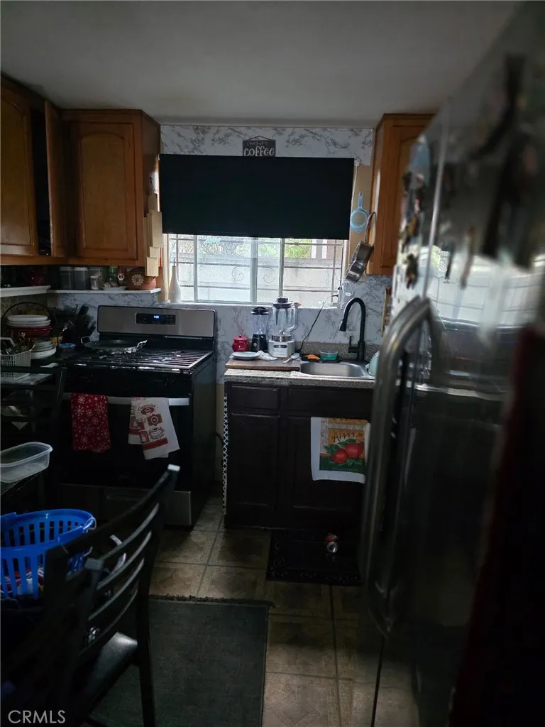 6605 West, Inglewood, California 90302 home-pic-16