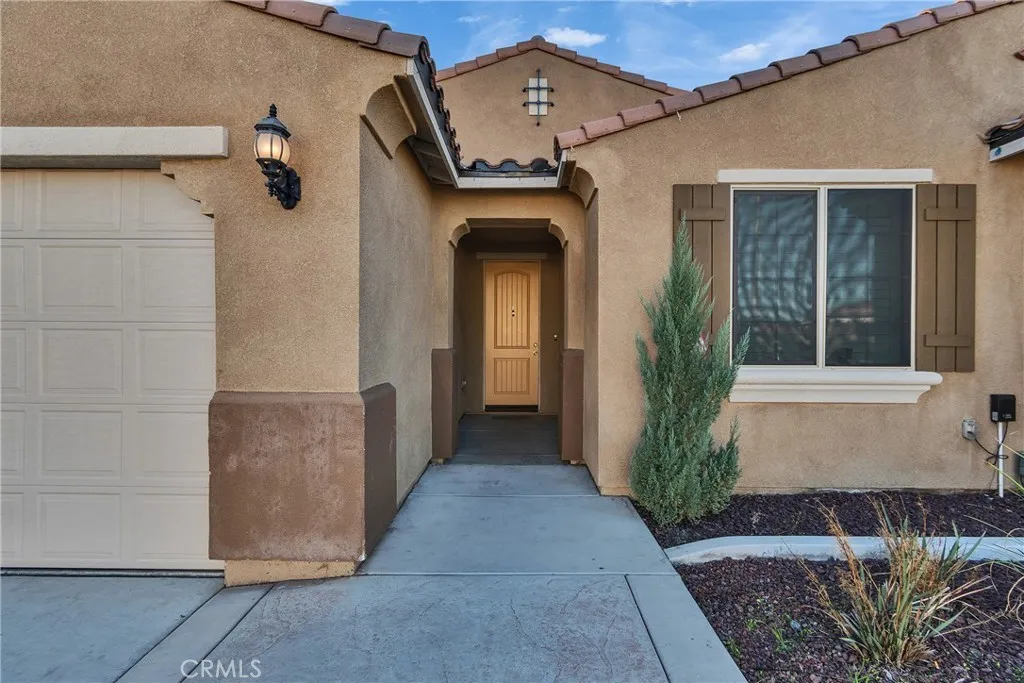 29543 Laredo, Menifee, California 92584 home-pic-1