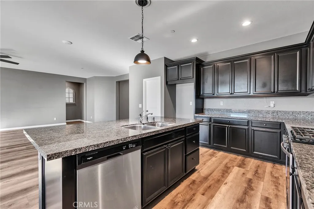29543 Laredo, Menifee, California 92584 home-pic-9