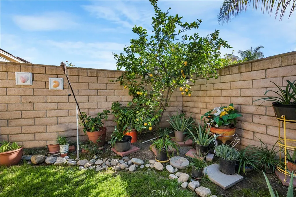 4903 Bandera, Montclair, California 91763 home-pic-18