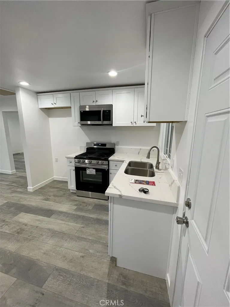 2588 Secret, Running Springs, California 92382 home-pic-10