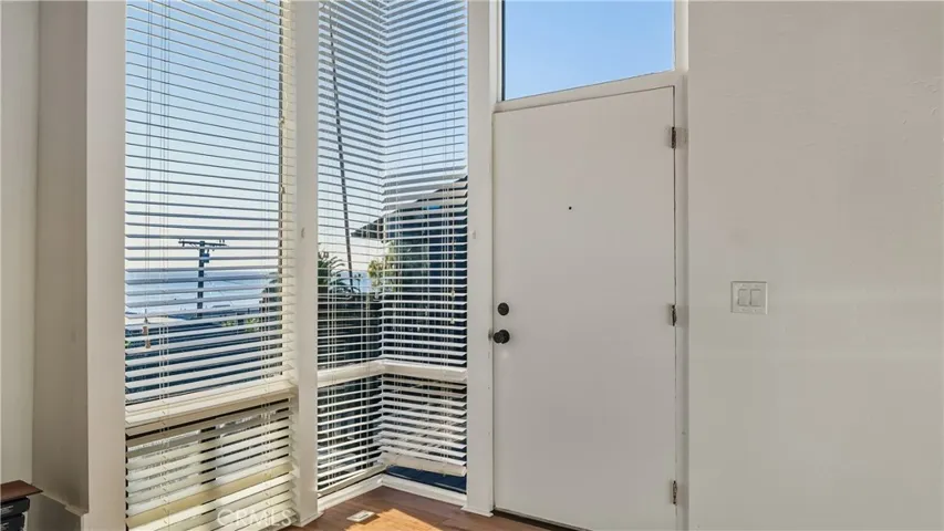 2101 Glenneyre Street C, Laguna Beach, California 92651