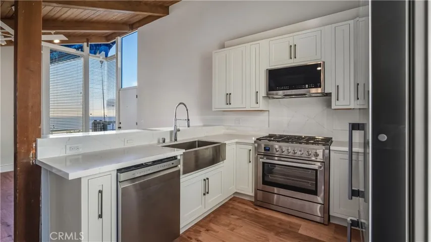 2101 Glenneyre Street C, Laguna Beach, California 92651
