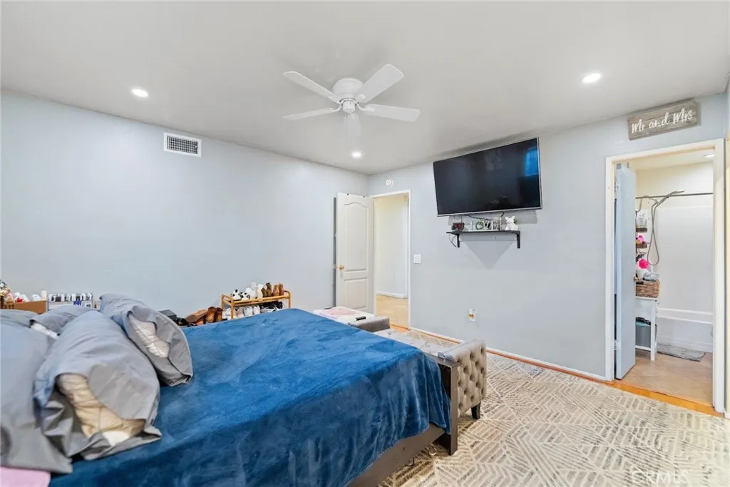 9087 Rosecrest, Fontana, California 92335 home-pic-14