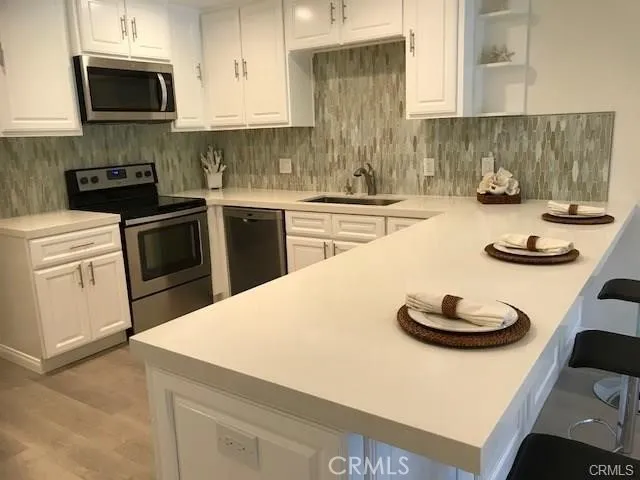 100 Scholz Plaza Ph1, Newport Beach, California 92663 home-pic-1