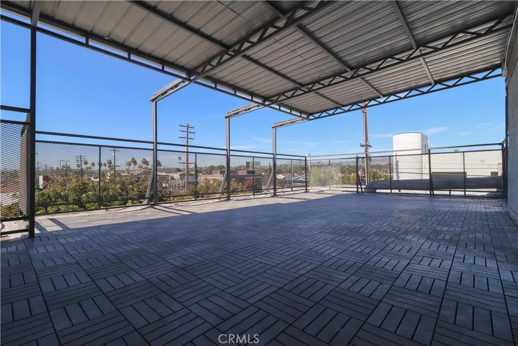 Roof Terrace area