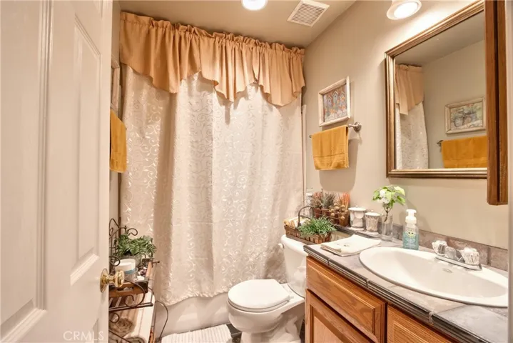 48208 Tanglewood Court, Aguanga, California 92536