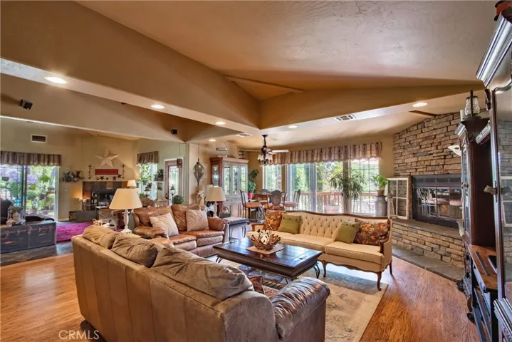 48208 Tanglewood Court, Aguanga, California 92536