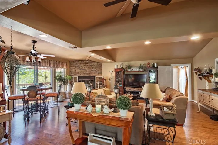 48208 Tanglewood Court, Aguanga, California 92536