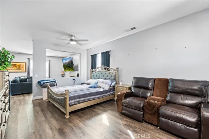 2nd Living Room Area