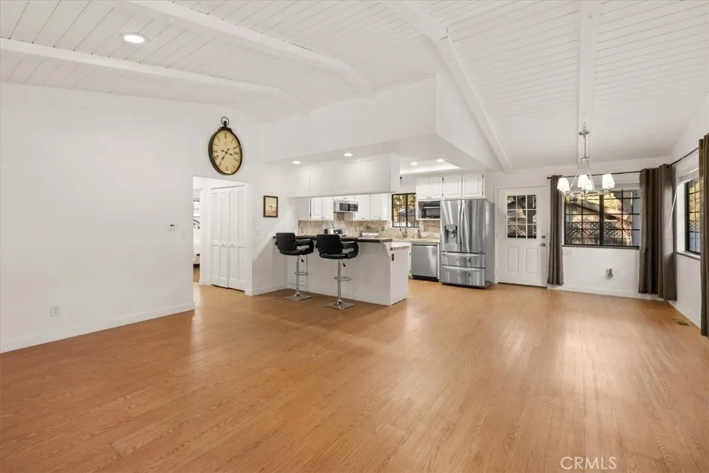 433 E Barker, Big Bear City, California 92314 home-pic-10