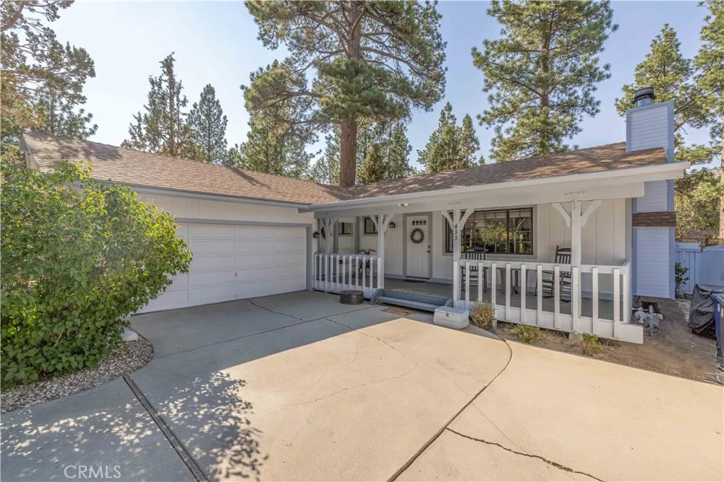 433 E Barker, Big Bear City, California 92314 home-pic-2