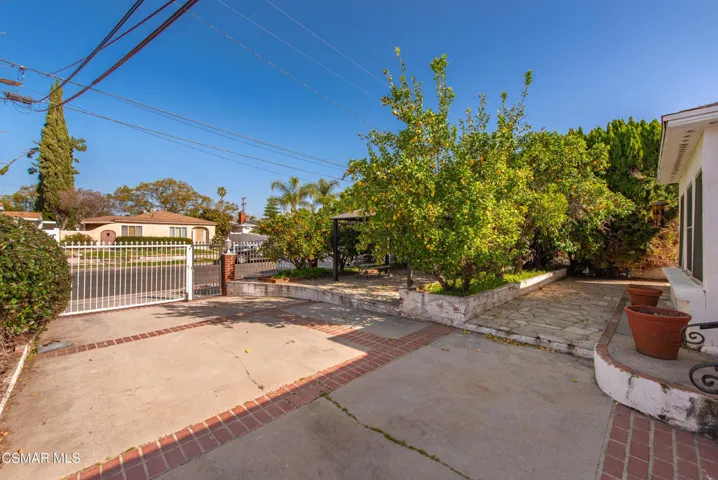 14742 Cohasset St Van Nuys-2