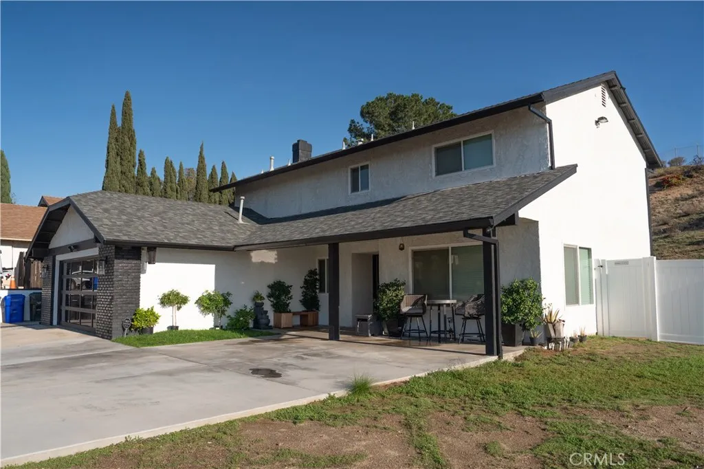 7320 Percheron, Jurupa Valley, California 92509 home-pic-1