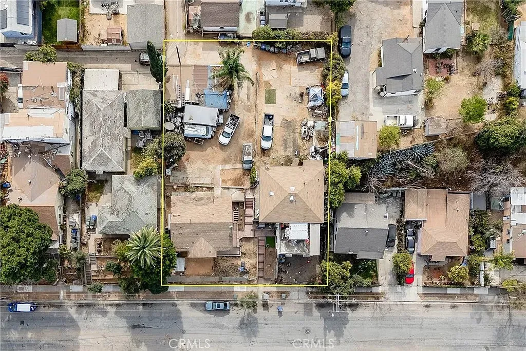 4326 Hammel St, Los Angeles, California 90022 home-pic-1