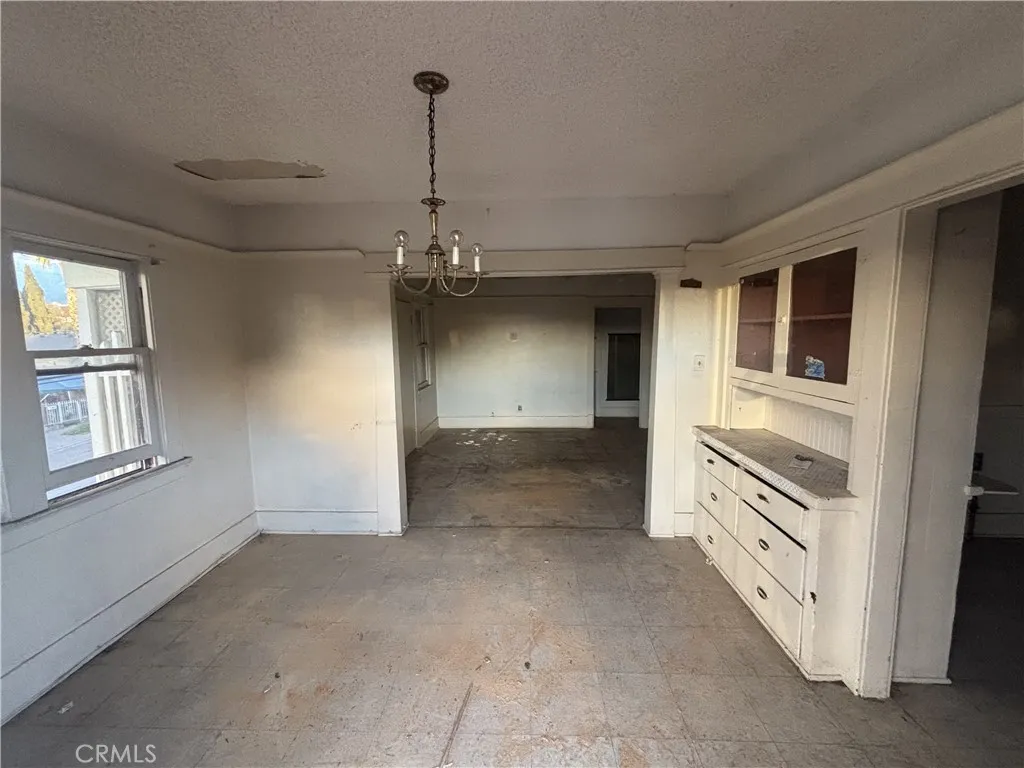 4326 Hammel St, Los Angeles, California 90022 home-pic-14