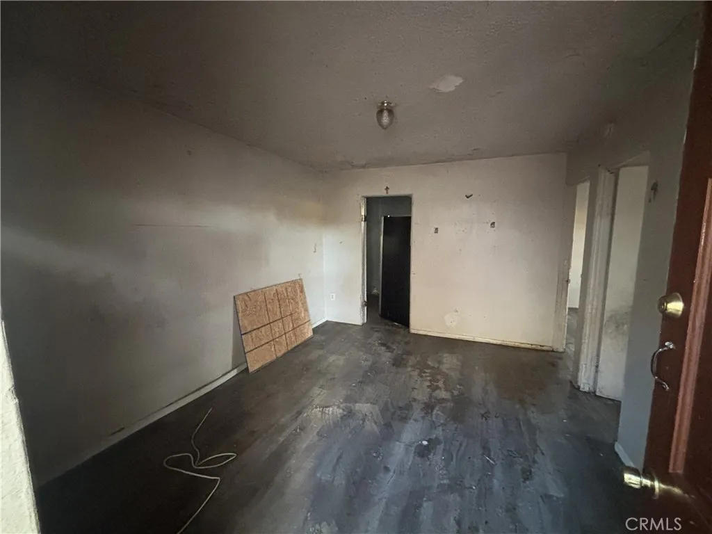 4326 Hammel St, Los Angeles, California 90022 home-pic-13