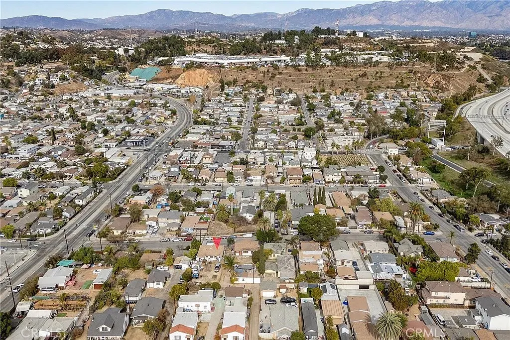 4326 Hammel St, Los Angeles, California 90022 home-pic-6