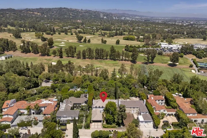 Overlooking LA Country Club!