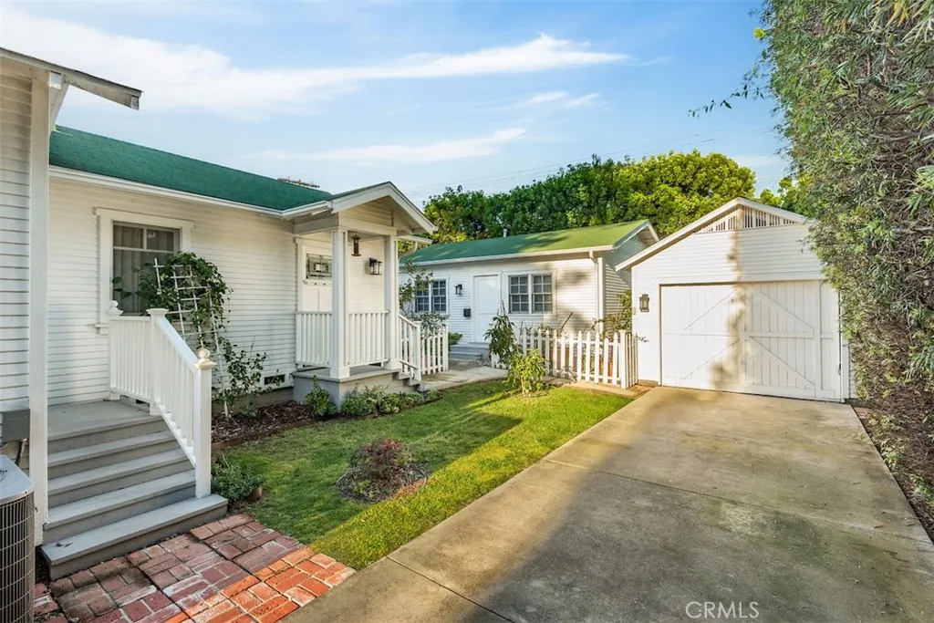 2256 Pelham, Los Angeles, California 90064 home-pic-28