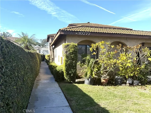 Walkway leading to this lovely apartment