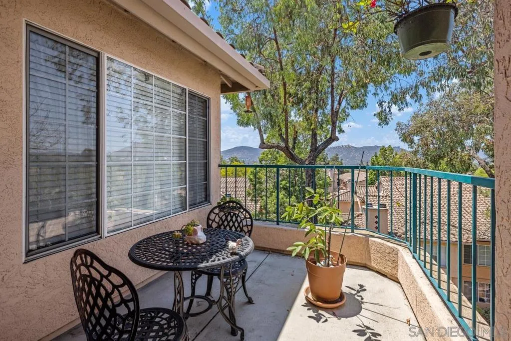 18557 Caminito Pasadero 389, San Diego, California 92128 home-pic-1