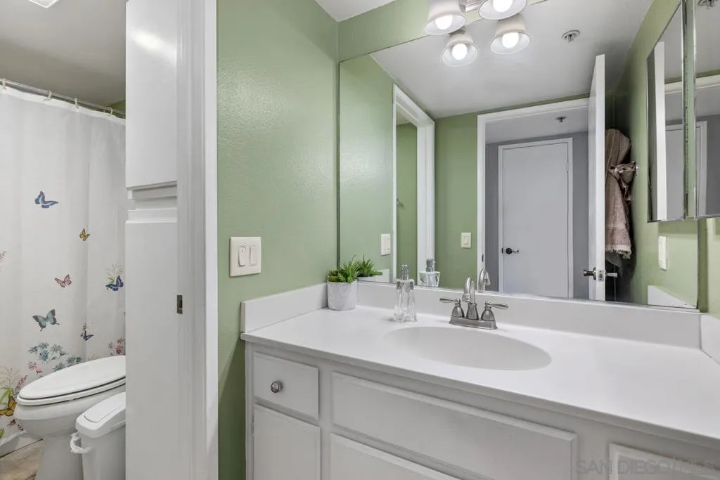 18557 Caminito Pasadero 389, San Diego, California 92128 home-pic-16