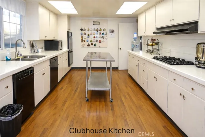 Clubhouse Kitchen