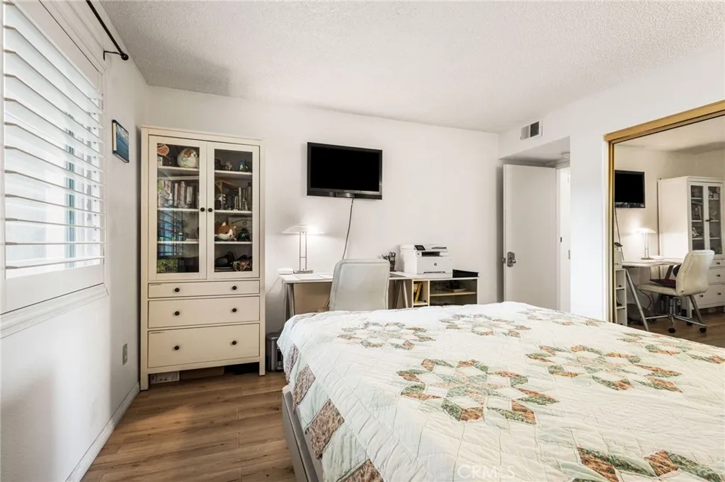 24001 Neece Avenue 7, Torrance, California 90505 home-pic-25