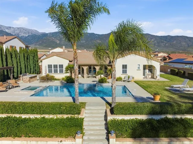 13383 Hunt Club, Rancho Cucamonga, California 91739