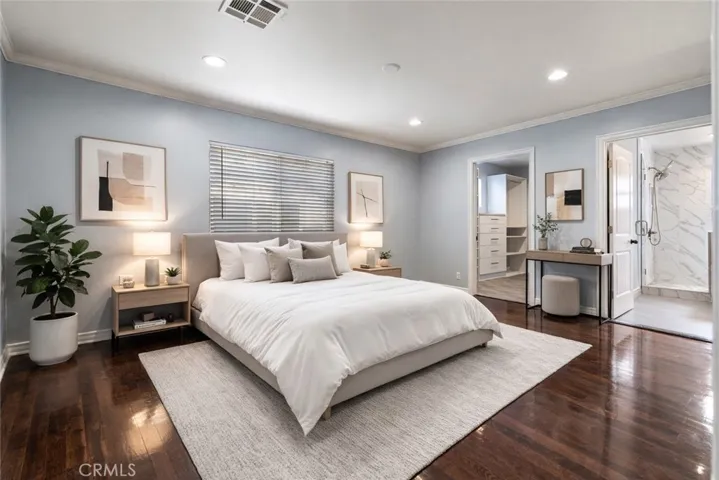 1532 Master Bed Virtually Staged