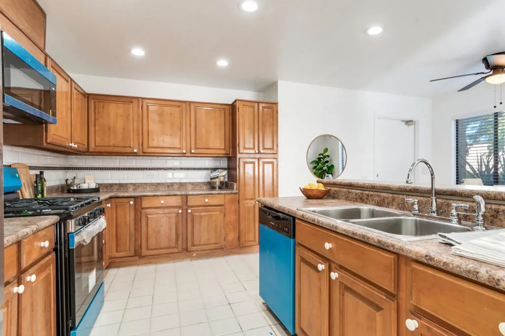 74223 Santa Rosa Circle, Palm Desert, California 92260 home-pic-8