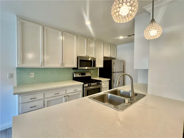 542 W Dunton 29, Orange, California 92865