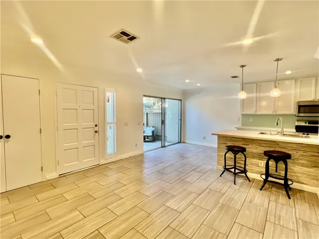 542 W Dunton 29, Orange, California 92865