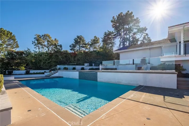 15 Caballeros, Rolling Hills, California 90274