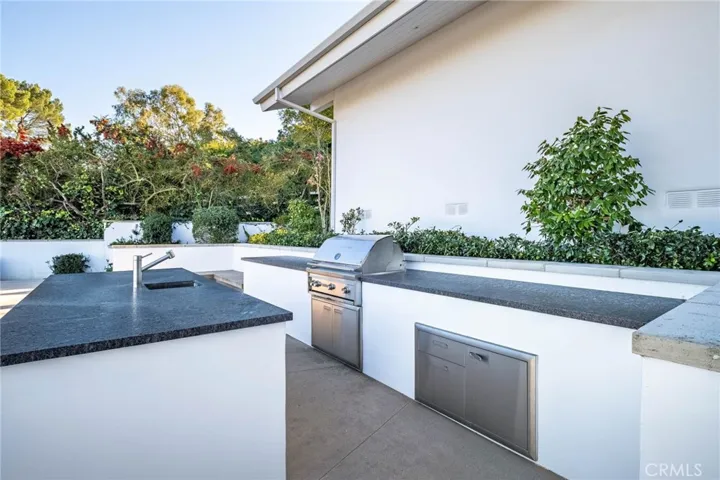 15 Caballeros, Rolling Hills, California 90274
