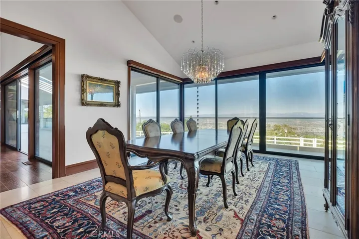 15 Caballeros, Rolling Hills, California 90274
