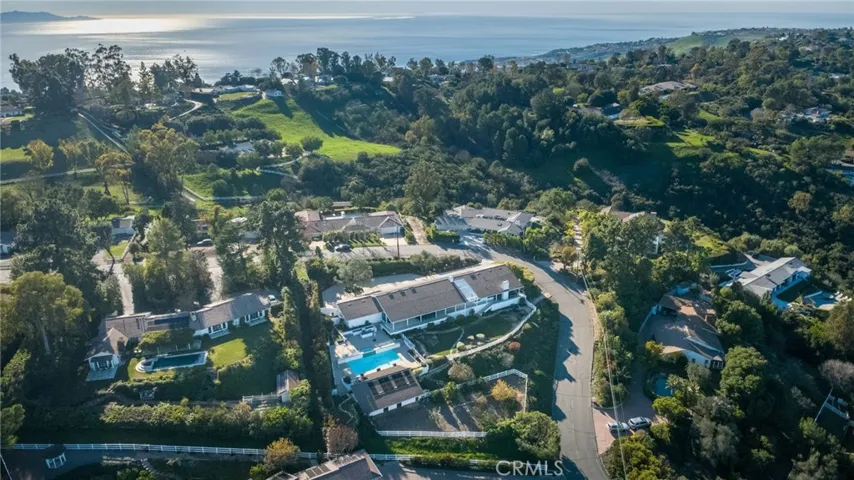 15 Caballeros, Rolling Hills, California 90274
