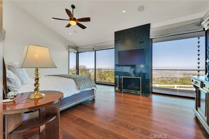 15 Caballeros, Rolling Hills, California 90274