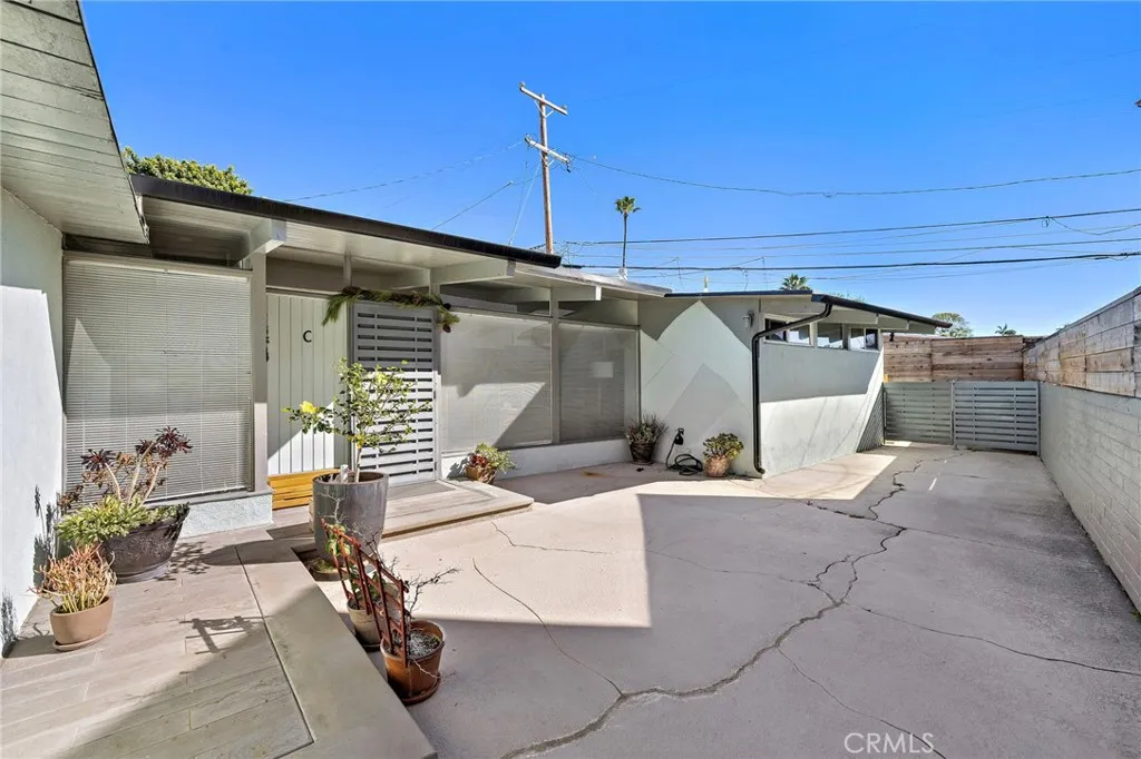 139 W Canada, San Clemente, California 92672 home-pic-20