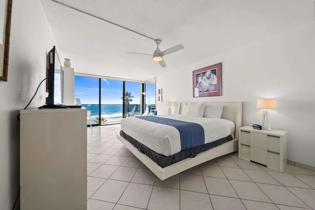 4767 Ocean Boulevard 203, San Diego, California 92109 home-pic-17