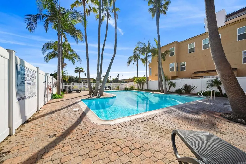 4767 Ocean Boulevard 203, San Diego, California 92109 home-pic-31