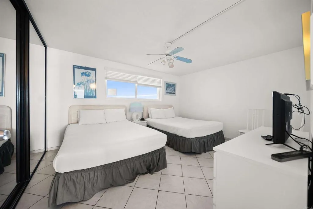4767 Ocean Boulevard 203, San Diego, California 92109 home-pic-23