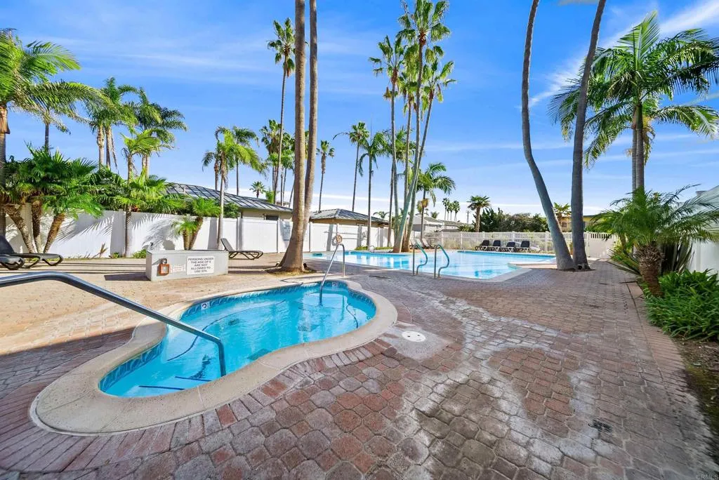 4767 Ocean Boulevard 203, San Diego, California 92109 home-pic-30
