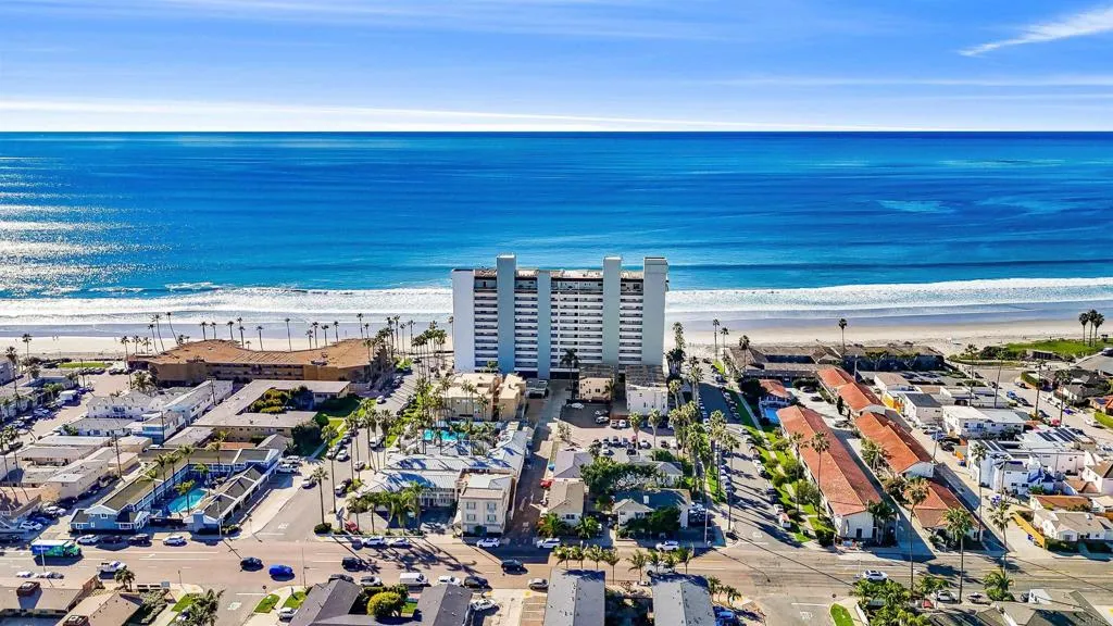 4767 Ocean Boulevard 203, San Diego, California 92109 home-pic-5